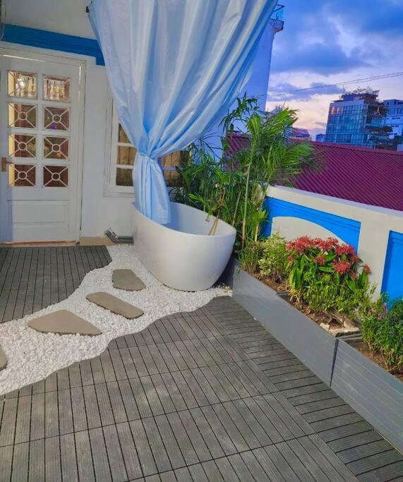 Lushstay Rooftop - Hanoi Train Station Buitenkant foto